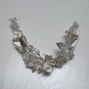 Silver and White Leafy Floral Hairpiece
